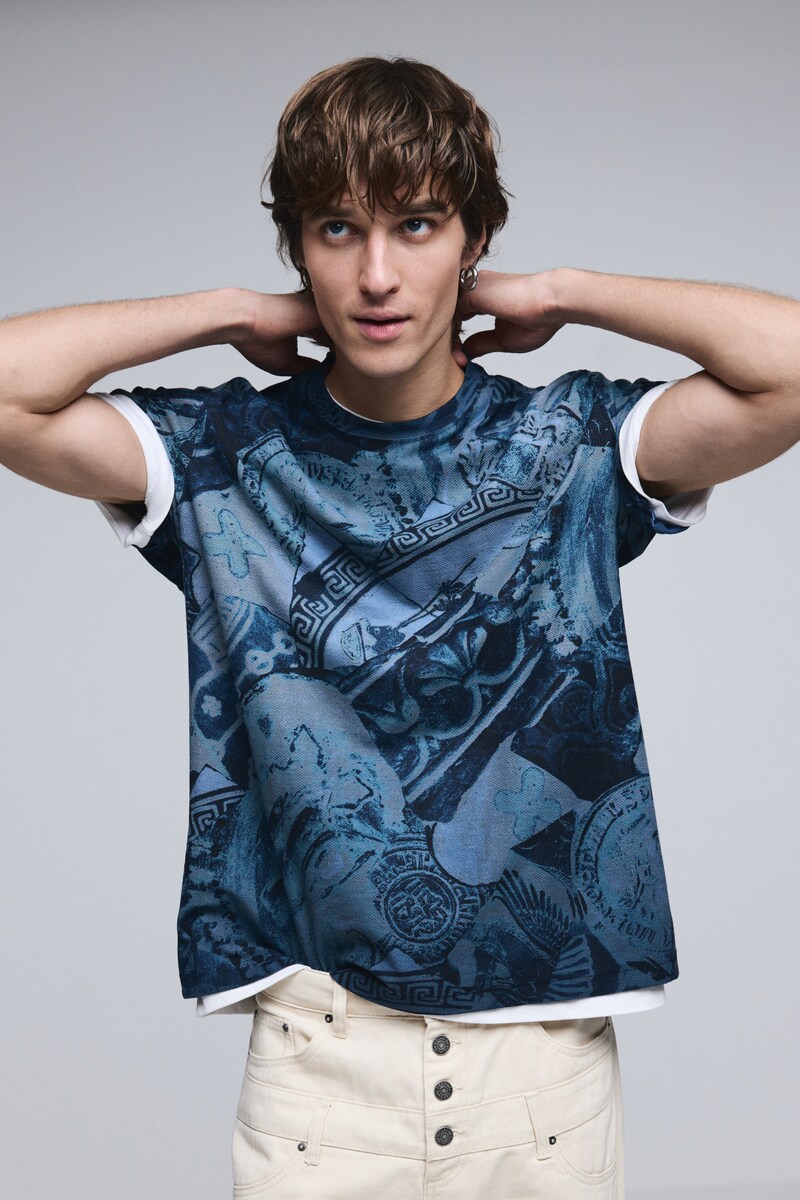 【NEW】デシグアル（Desigual）/【5サイズ展開】モザイク柄半袖Tシャツ 2026SS 新作 26smtk04_5014_1.jpg?basethum=225