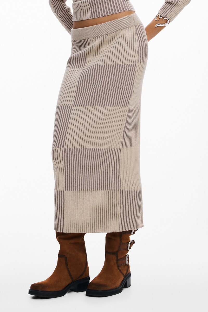 【NEW】デシグアル（Desigual）/【3サイズ展開】ブロックチェック ニットスカート 2026SS 新作 3サイズ展開】ブロックチェック ニットスカート 2026SS 新作