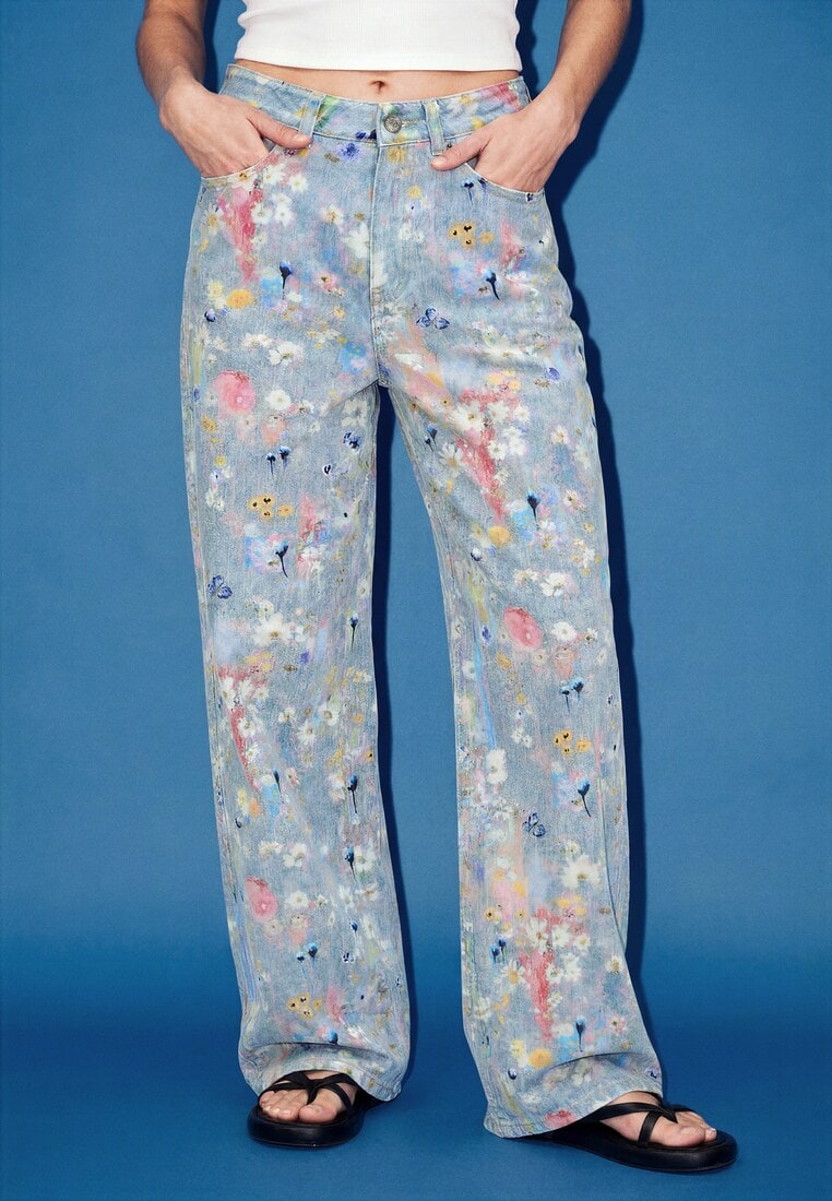 Desigual FLORPOSICIONAL ロングパンツ フラワープリント 6サイズ展開】フラワープリントデニムパンツ 2026aw 新作 | デシグアル