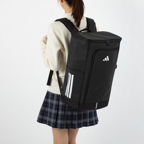 [^:68572]ʊwEɂ֗ȑeʃbNV[YB B4t@CE15.6C`m[gPC[\15.6C`m[gPCiQl[@ W38.5~H26.5~D2.7cmj GAbVfޑ̂ɖwʂƃn[lXʂɂ́AɂGAbVfނgpB₷ďł֗ɂg܂B tN^[Ԃ̃Cgɔ˂ċꏊhCo[ɒm点ċAˑfށBA蓹ȂǈÂꏊł̈Smۂ܂B {gz_[ybg{g܂肽ݎPȂǂ[\ȃTCh|PbgݒuB [eBeB|PbggѓdbɎo̎[ɕ֗ȃ|PbgBtgւ͕̃t@Xi[|PbgݒuĂ邽߁Aו̎d₷֗łB摜̓Tv̂߁A\ȂdlύXꍇ܂B܂Ai̐F͂g̃fBXvCEj^[ɂۂƈقȂꍇ܂̂ł炩߂B