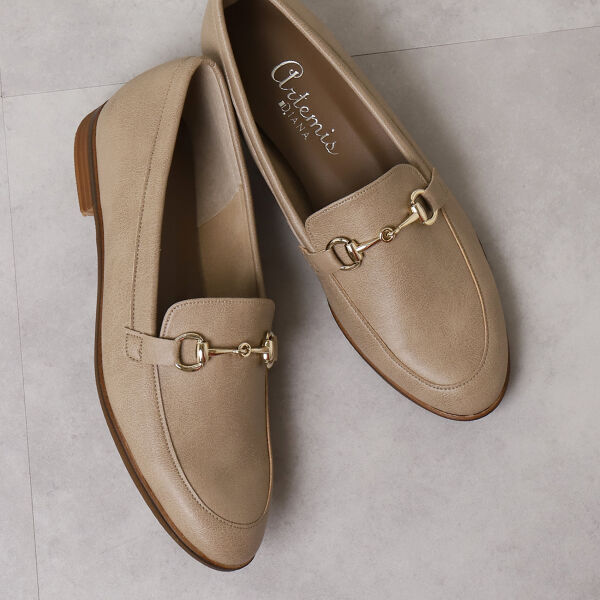 休日服ローファー