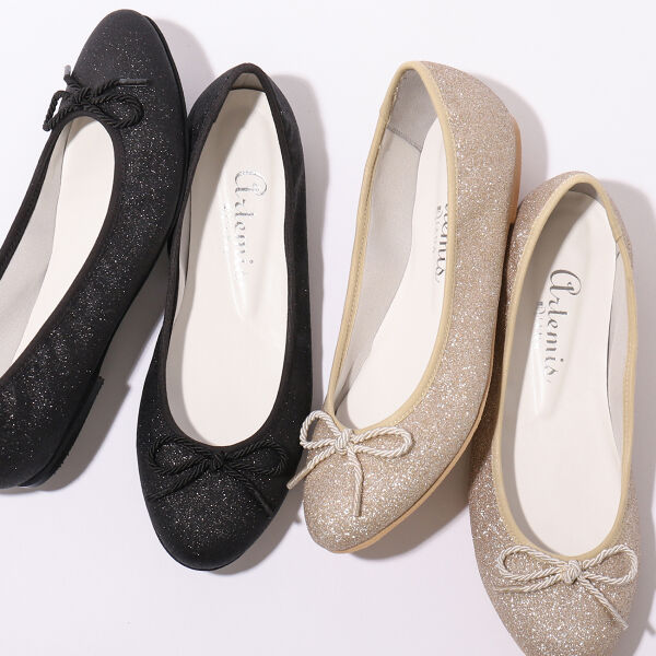 かわいいお仕事服バレエシューズ