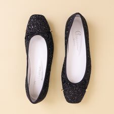 アルテミス by ダイアナ(artemis by DIANA)の【片足100g】超軽量スクエアトゥバレエシューズ