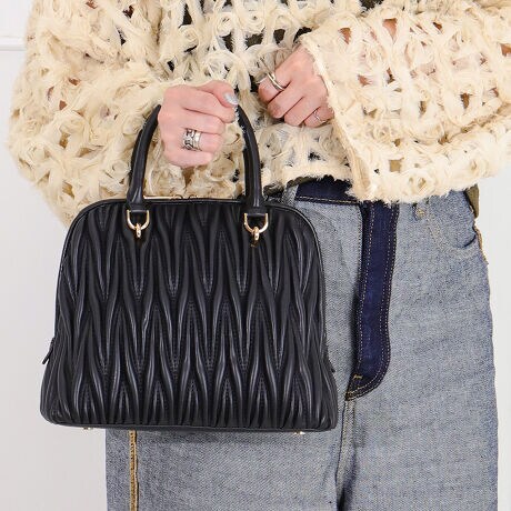 ̊̂VFuLeBO{AuKbeBobOBnYt[łoł郍OXgbvtA2WAYfUCłBEl񂪂ЂƂЂƂJɃLeBODAOWA[ȃ[hɁBS[h̋ōvX܂BiŃV[Ȃ̂ŁAItBXX^CƂRbg[Xs{[~[ȃtAXJ[gȂǁAfBȃX^Cƍ킹̂XXłBANZT[́AS[hnp[Ƃ̑QłB|PbgF2ӏit@Xi[|Pbg~1AI[v|Pbg~1jJF_ut@Xi[XgbvO\fށE\nFvEnF|GXeuGRebNX(R)vX^_[h100F؂́AlnɗDSȑfނłBTCYF25cm/21cm/}`12cm/8cm/V_[XgbvŒ128cmdʁF510gi͍vfނgpĂ܂Bv͑fނ̐AԂ߂ƕ\ʂɂЂъ┍ꂪNꍇ܂B\߂܂悤肢܂Bvfނ̏íAi΂̂΂ȂǁjɒuƓ܂͕ό`鋰ꂪ܂B܂Arj[fނviƖƁA\tFڂ̌ƂȂ܂̂ŏ\ӂBBeɂA̓ŐFČꍇ܂B炩߂B-INFORMATION-îCɓo^ĂĂēגʒm󂯎邱Ƃł܂̂ŁA񂲓o^IuĥCɓo^ViēׂȂǁAȏ󂯎邱Ƃł܂I[^:KB3651]