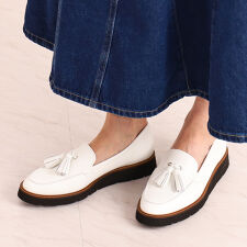 軽量厚底タッセルローファー