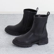 ストレッチショートブーツ