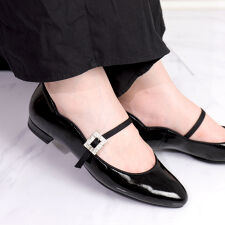 アルテミス by ダイアナ(artemis by DIANA)のラメベルベット/エナメル　メリージェーンパンプス