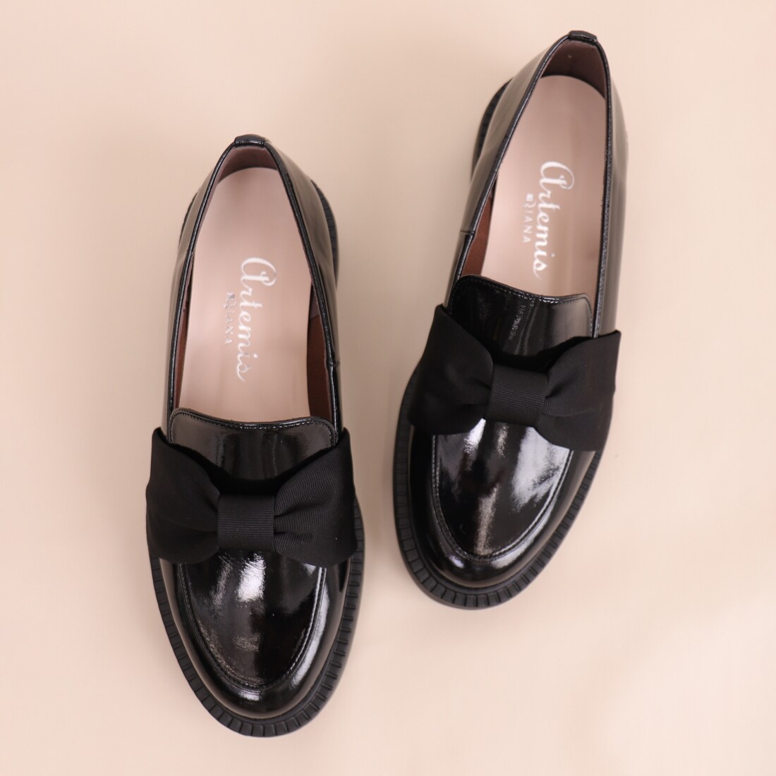 【美品 HIMIKO】トラックソール ビットローファー 22.5㎝ 日本製 黒 ヒミコ 卑弥呼 【撥水レザー】トラックソールビットローファー