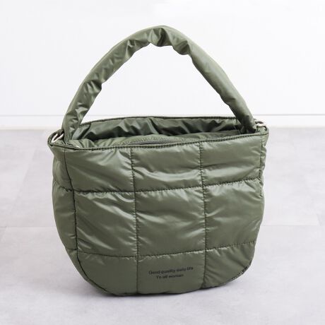 sfUCtE^tȃ|GXegpAƂĂy~jobOBEڂȂAzX}zA350mlybg{geʂ̗obOłBEt@Xi[JŒgȂ̂ŁAdԂCxgȂǐl񂢂ꏊłSBE{̂Ɠfނ̃ptB[ȃV_[xgtŁA΂ߊ|nhł2WAYdlBEƂonYt[Ŋy݂CxgAsp̃TuobOƂāALV[Ŋ􂵂ĂobOłBs@\tJFt@Xi[|PbgFI[v|Pbg~1/t@Xi[|Pbg~1TCYFc21cm/24cm/}`9cmd220BeɂA̓ŐFČꍇ܂B炩߂B-INFORMATION-îCɓo^ĂĂēגʒm󂯎邱Ƃł܂̂ŁA񂲓o^IuĥCɓo^ViēׂȂǁAȏ󂯎邱Ƃł܂B[^:KB5657]