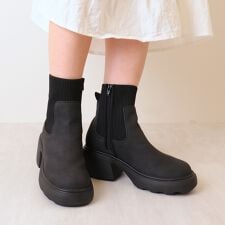 ニットコンビ厚底ブーツ