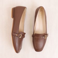 【26春夏新作】ベルトデザイン　スクエアトゥローファー