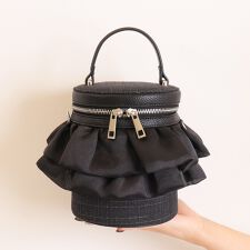 【26春夏新作】チェーンショルダー付属2WAY　バケツ型バニティバッグ