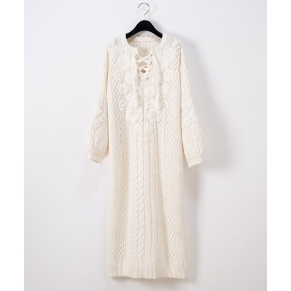美品✨ グレースコンチネンタル ケーブルニットワンピース 刺繍 花柄 ロング丈 刺繍ケーブルニットワンピース | グレースコンチネンタル(GRACE