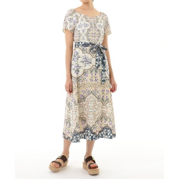 大人気完売 グレースコンチネンタル オリエンタルプリントワンピース