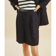 リネンタッチタックショートパンツ