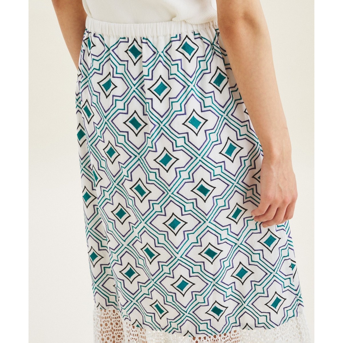 キカ刺繍ロングスカート | グレースコンチネンタル(GRACE CONTINENTAL