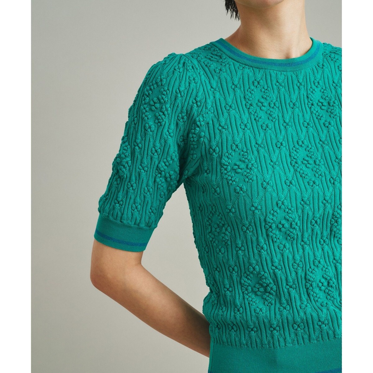 フラワークルーニットトップ | グレースコンチネンタル(GRACE