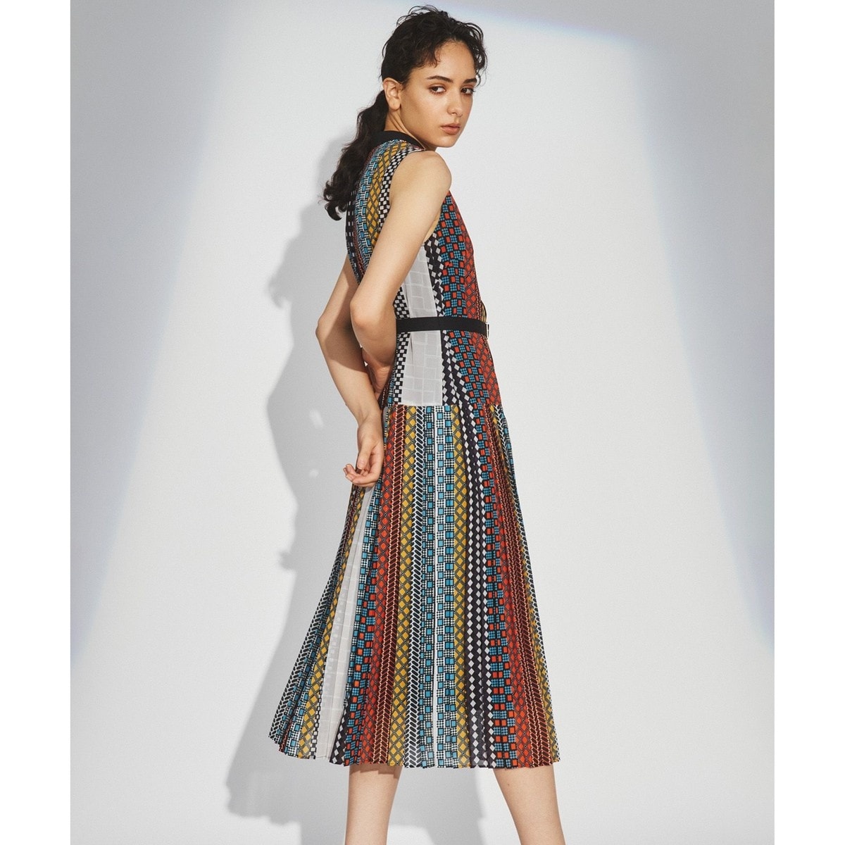 マルチストライププリーツワンピース | グレースコンチネンタル(GRACE