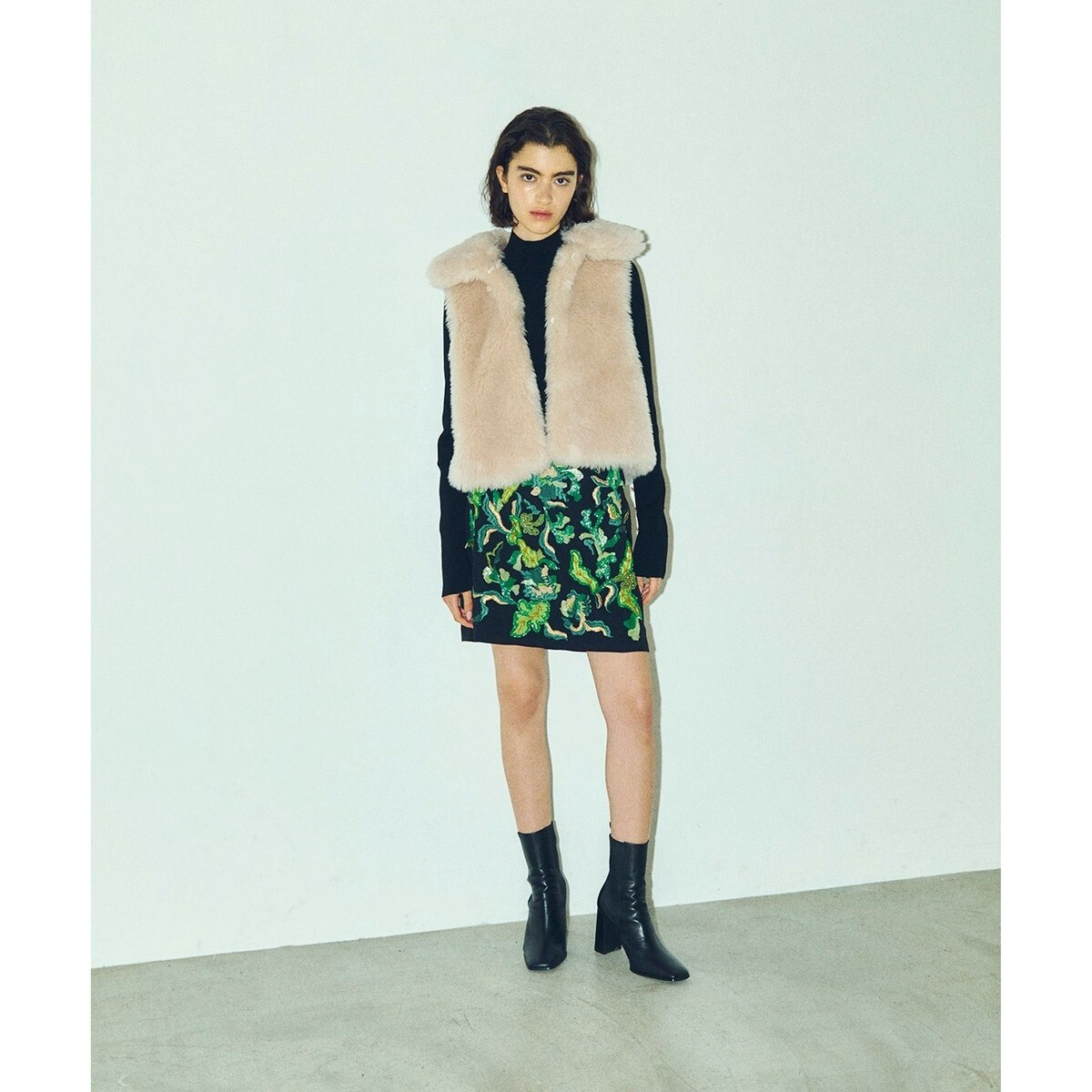 ウールボアベスト | グレースコンチネンタル(GRACE CONTINENTAL