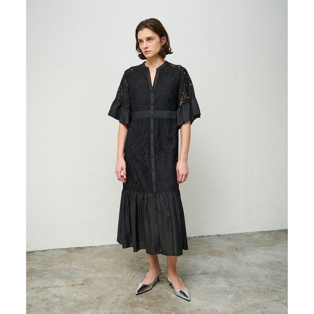 ヤシ柄カットワークワンピース | グレースコンチネンタル(GRACE