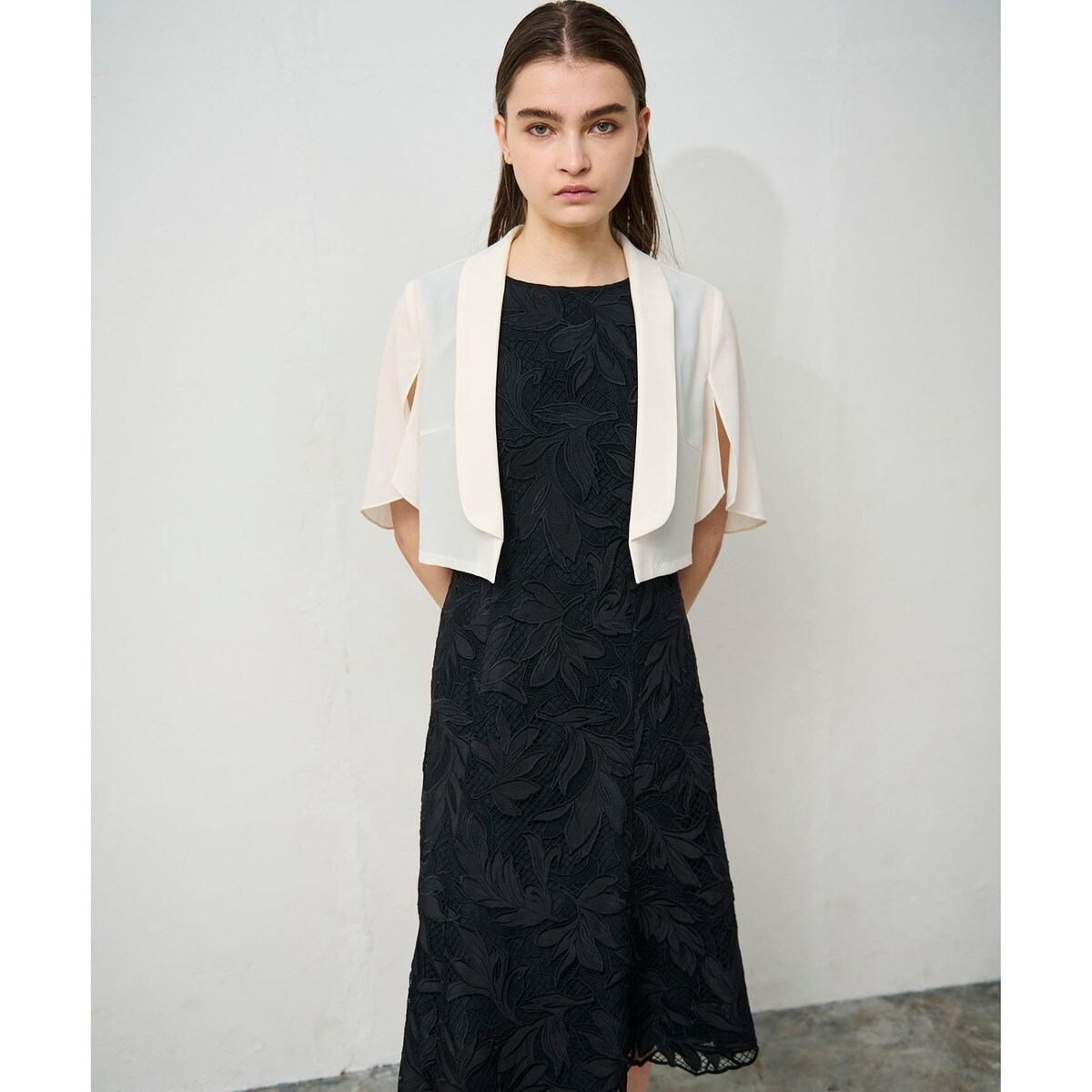 GRACE CONTINENTAL ファーポケットストール　ケープコート GRACE CONTINENTAL ファーポケットストール ケープコート（GRACE