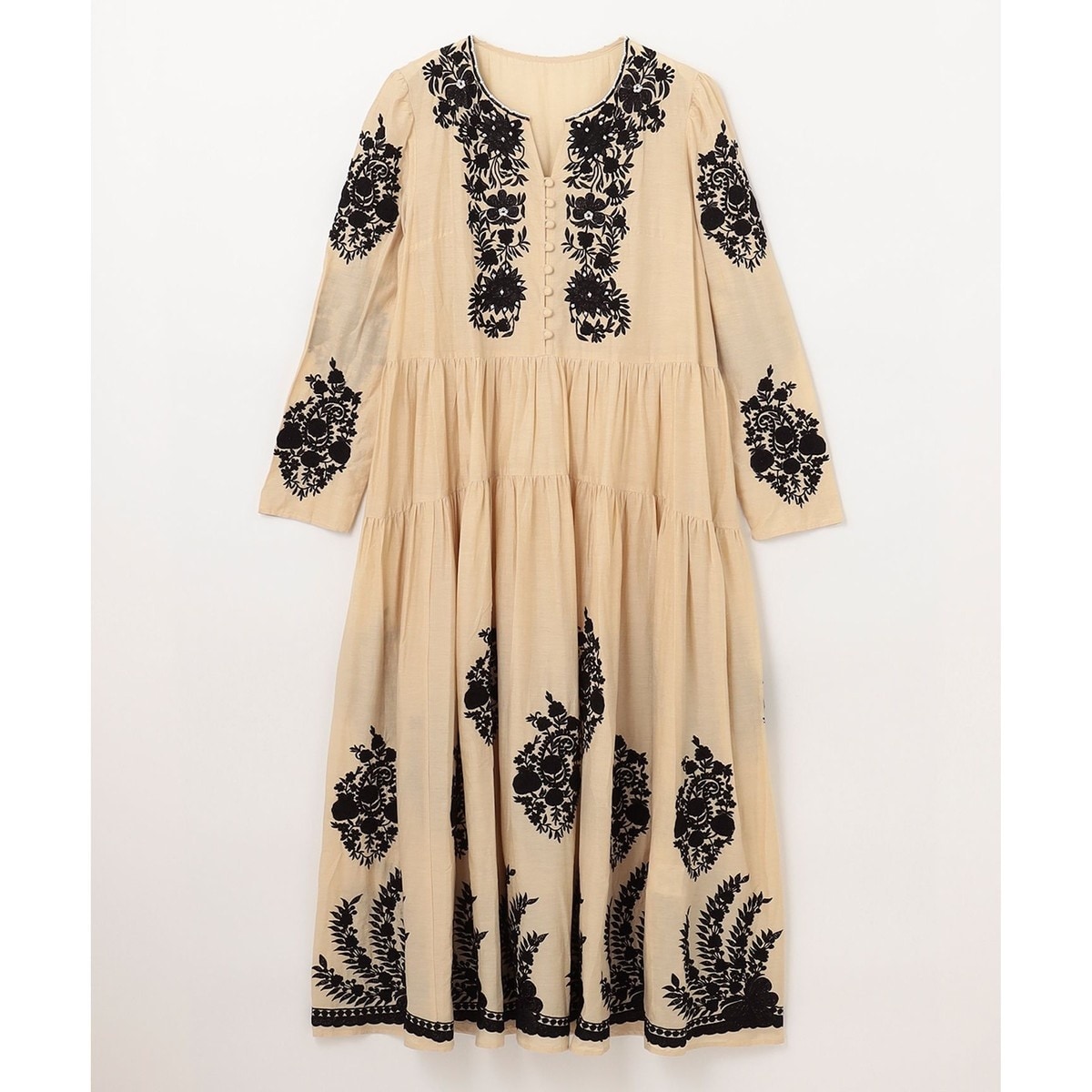 GRACE CONTINENTAL カフタン刺繍ロングワンピース カフタン刺繍ロングワンピース | グレースコンチネンタル(GRACE