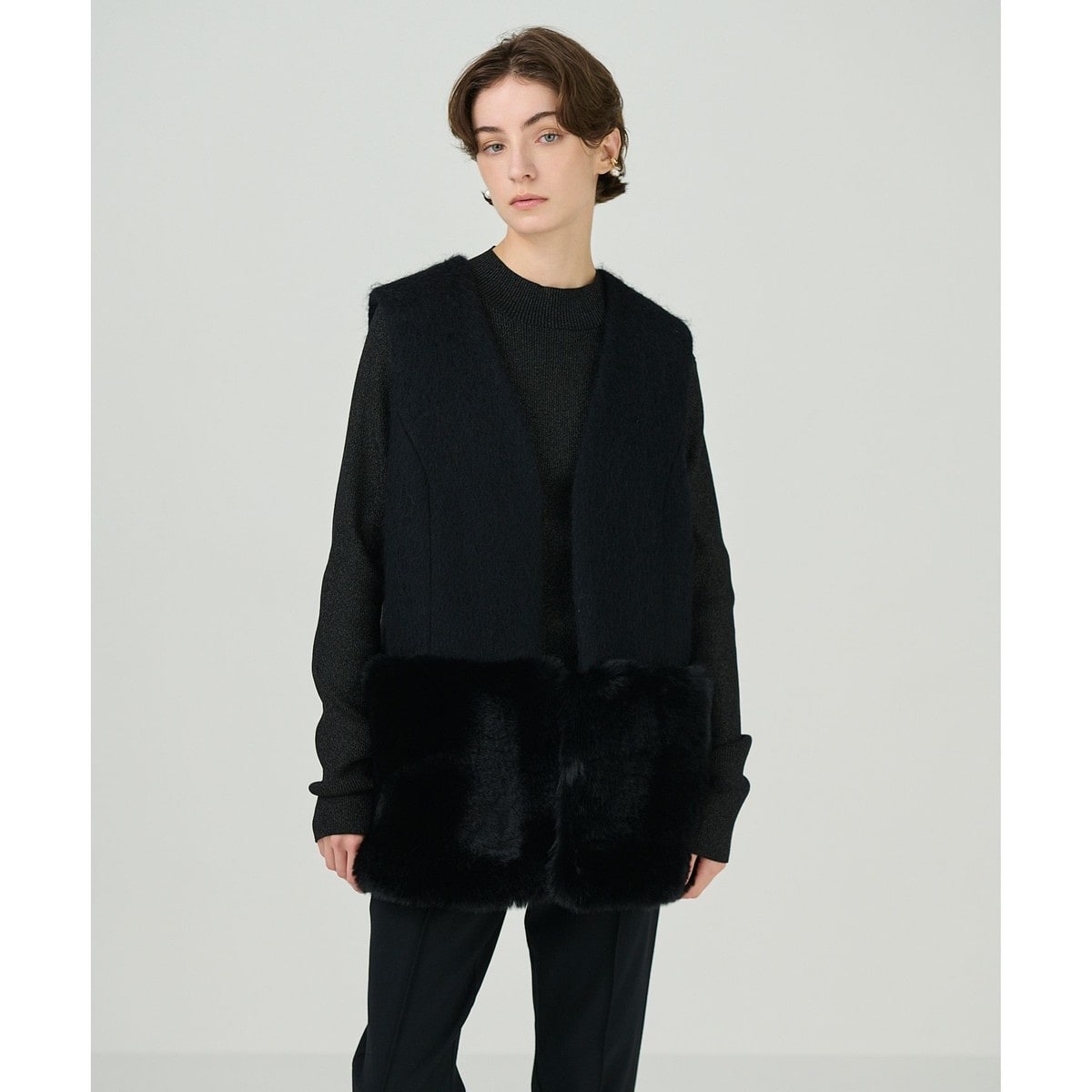 グレースコンチネンタル⭐️ ショートファーベスト　ブラック GRACE CONTINENTAL｜ショートファーベスト | Rakuten Fashion