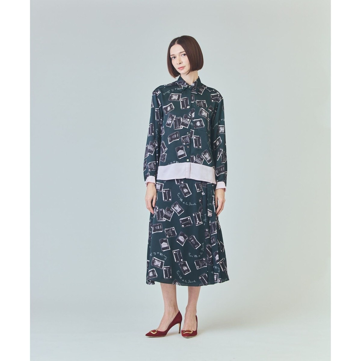 【グレースコンチネンタル】フラワープリントタックブラウス フラワープリントタックブラウス / GRACE CONTINENTAL | GRACE