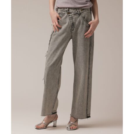 [^ԁF0325311309]Be[W̃fjpcCN悤ȁAS肪l܂VfjoB10IX̌yRbg100̃fjgpXg[gVGbg̃pcBtg̓bṽfUCāA\zIȃfUCɎdグ܂B`̓VvȃXg[gChVGbgŁAlXȃX^COɖ\ɍ킹ĂfUCɁBO[̓ubNfjP~JŐF𗎂ƂȀɔx[WO[̃J[gbsOăjAX̂J[ɁB u[2{̃Be[WfĵđOɌq郊CN悤ȃAȕ͋CoׁAۂɑOp̒WF̃fjpcƌp̔ZF̃fjpcꂼĐiH{AsvȕOĂKvȕ̂ݑOɌqĂ܂BAȕ\邽߈__ԂƎԂčꂽADiagram Ȃł͂̃fUCB IWiōl[ƌ^̃pb`YāAIWieB{Ɏdグ܂BԂ̃fjNɏ؂Al̃JWAX^CɗnވiłB̏i̓TviBeĂ܂Bۂ̏iƎdlAHATCY኱قȂꍇ܂B\߂܂B