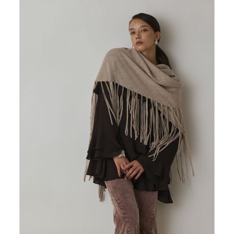 [^ԁF0125484503]E[ƃJV~Afނł肵NXȃtWXg[B30cm߂钷߂̃tWՂ薧ɕtA{[o؂₩ȃfUCłB tɂƌɂ}t[̂悤ɊƁAꑫHCăV[YX^Cy݂B̃fp摜̓TviBeĂ܂Bۂ̏iƎdlAHATCY኱قȂꍇ܂B\߂܂B