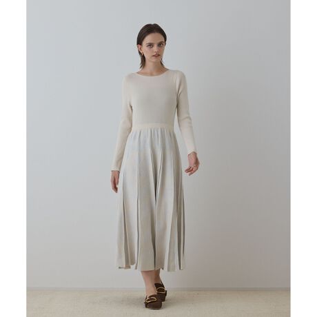 [^ԁF0125433224]R[fBl[g̑Nx߂ĂA{jbgs[XBg̓[uĥȂ₩ȕ̃jbggpAƂVGbgBXJ[ǵA[ƃgݍ킹݂Ɖ؂₩̂㎿ȃWK[hA^bNƂiɍL郉C\܂BhbLOāA㉺킹lȐVNȃfUC͂łBVbNȕ⃂mg[̑lȕ\ŉؔ߂Ȃ̂lɊ|CgB㎿ȑl̑y߂s[XA̋@ɂЁBʑfނgp̏iŁA t[WK[hxXgyiԁF0125457209zAt[WK[htAXJ[gyiԁF0125421209z ܂B ̃fp摜̓TviBeĂ܂Bۂ̏iƎdlAHATCY኱قȂꍇ܂B\߂܂B