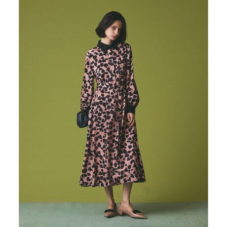 [^ԁF0225431030]yJapan Fabricz NVJȕ͋CoNbNJ[ۓIȃVchXB\ʊ̂邵Ȃ₩ŏiȃTengpBɃIWiō쐬OtBJȃ_n[ĝāAl̗VѐSl܂_ȃfUCɎdグ܂BE܁EJtX͖nň߂đŜɃnvXA炵Ȃ肷ȂV[vȕ͋Cɂ鎖ŁAɂ͂ȂȈۂɎdオĂ܂Bzf[V[Yɂ҂ȉ؂₩AݕtEEG̘IoxT߂ȃbNXŁAH₨Ă΂V[ɂЂ߂hXłB̃fp摜̓TviBeĂ܂Bۂ̏iƎdlAHATCY኱قȂꍇ܂B\߂܂B