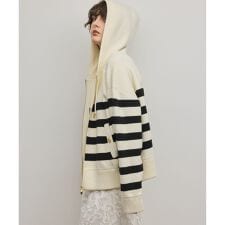 フォルムニットパーカー