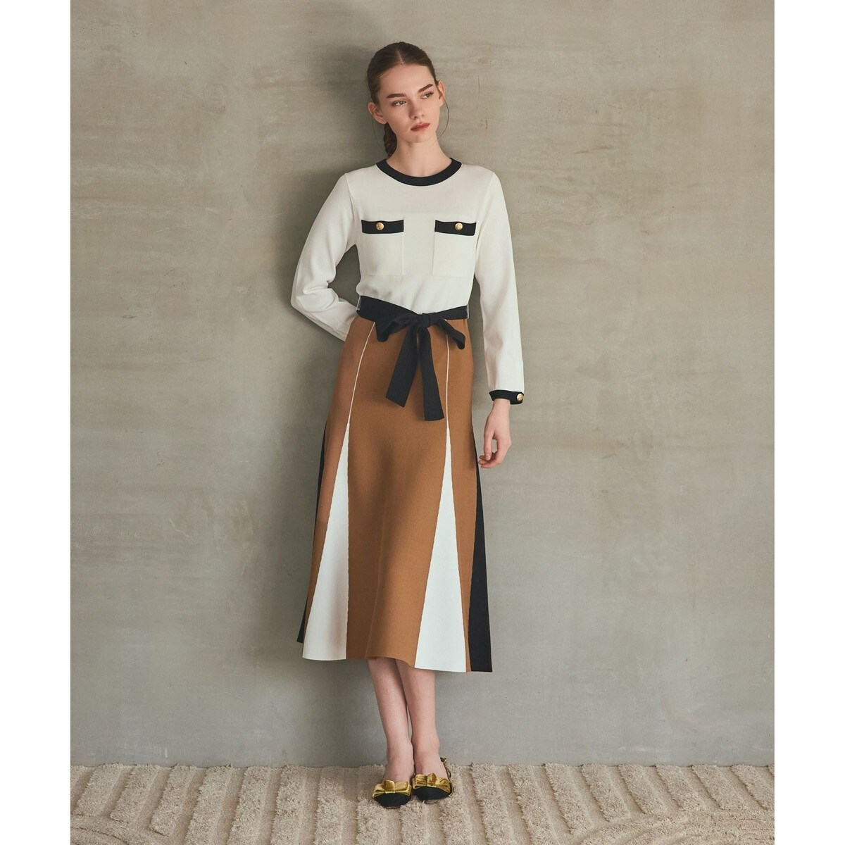 グレースコンチネンタルキカジャガードプリーツニットワンピース グレースコンチネンタルキカジャガードプリーツニットワンピース