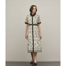 フラワーコード刺繍ワンピース