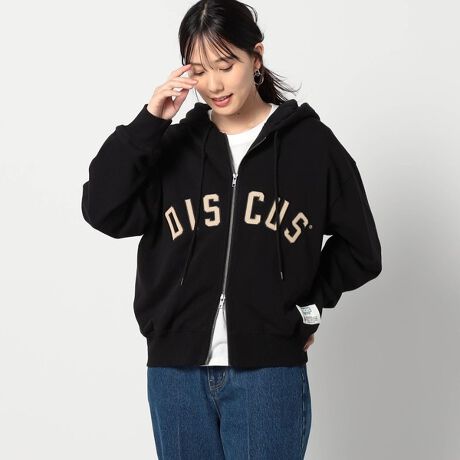 [^ԁF5407-9860]yDISCUSzOhp[Nʒ@ICONICWbvp[J[uhSEACR̃oG[VlXȎ@ŒĂADISCUS̍V[Ỹe[}Ohp[NȂɉ߂ĕʒACełBOʂICONICȃby͂߁At[hAOȂǂDISCUS̃uhS{AbyrXzuĂ܂Bn͑ϋvɗDAn̂AJƂ肪USARbggpĂ̂ŁA͋C܂Bp邾ŃR[fBl[gACełBbyS̈ʒúAWbvɂ傤Ǘǂʒuɗ悤AĂ܂ByDISCUSzu`vu͋vuX|[cve[}ƂX|[cANeBuEFAuhłBO̗ŔA~Փ(DISCUS THROWER)ŁAꂪłdvȃuhEACfeBeB̍ɂȂĂ܂B1973N@[WjABɂăt[XEW[WEFÃgbv[J[ƂĖ^ebNXЂ萢ɑoA90Nɂ̓AJɂāuyɎɓ鍂iȐivƂĒj킸Ȏx󂯂܂BjƍipAJ^tlXȃJWAEFAuhłB80.90ÑAJApʂChampionRUSSELL ATHLETICƕŕKЉꂽXGbg3uh1ƌĂߌł͂ȂBdetaile|Pbg聖WWbvDISCISby聖t[hDISCUS̃rXݍ݁OɎlpuhl[聖OʂICONICȔzFby联19J[lCr[by@29O[@49x[WfabricK㗝X舵iʒfB[X̃t[TCYłBccccccccFȂnFȂLkF򊴁FȂňF݂ccccccccڂ@͏i^OQƂcoordinateVcxCJ[pcȂǂƍ킹AI[ZeBbNȃgfBViȒȂy߂܂BOWbvp[J[Ȃ̂ŁACi[G߂ɍ킹čsŃV[Y𒷂pł܂B