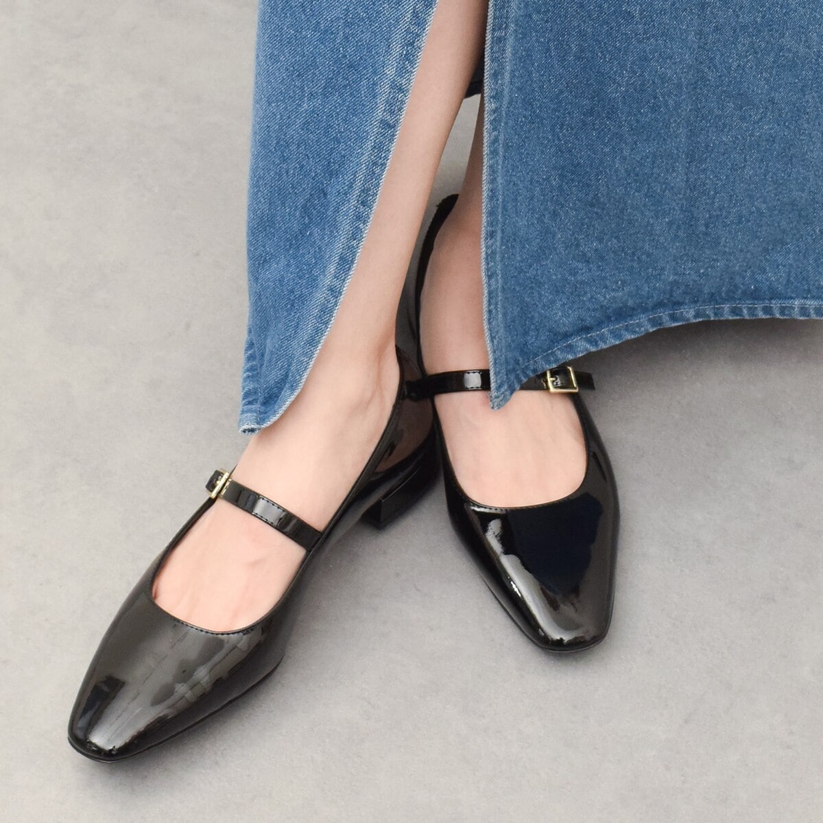 【極美品】 ファビオルスコーニ パンプス スクエアトゥ パイソン 38 極美品】 ファビオルスコーニ パンプス スクエアトゥ パイソン 38