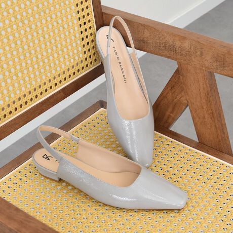 25N717AiύXv܂B[^:F51317]{݂̂Ȃ炸AȄ爤C^AuhFABIO RUSCONIit@rIXR[jj́AɃt@bVӎfUC𖈃V[YMĂ܂Bאg̃XNGAgEƂۂ̃[q[obNohpvX́A芴̂郍[q[̂߈ĂĂÂ炭AfC[ɗĂ邤ꂵ݌vɂȂĂ܂BATTENTIONECɕیV[\Ăꍇ܂Bp̍ۂ͔ĂgpB܂Ai̍ۂɕیV[ꕔꍇ܂BEVRfނgpĂꍇAL̂ɂ\܂Asǂł͂܂BCɂȂꍇ͕ʂ̗ǂꏊɒuĂƌy邩Ǝv܂̂łBEv̕\ʂ̓LYt₷ׁA舵ɂ͏\ɂӂBEYߒɐ鑽̃LYVꍇ܂B܂fނ̓A኱̐FCꂪꍇ܂Apɂ͖育܂BEAɑjꍇ܂iɉe͂܂BEBě̓ɂFČꍇ܂ B܂Aql̂gPCj^[X}[gtHʂȂǂ̊ɂFۂ̏iƈČꍇ܂BETCYZ(\L)͂܂ŖڈƂȂ܂B̌`ɂKTCY̌l܂B