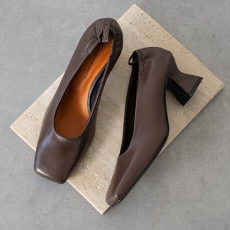 [^:F51017]V[OSdl̃XNGAgEZ^[V[pvXut@rIXR[jvoꂵ܂Bq[̂тꂽtHIȈꑫBȄ爤C^AuhFABIO RUSCONIit@rIXR[jj́AXAsIȏAꂽɂV[YRNVĂĂ܂BATTENTIONECɕیV[\Ăꍇ܂Bp̍ۂ͔ĂgpB܂Ai̍ۂɕیV[ꕔꍇ܂BEVRfނgpĂꍇAL̂ɂ\܂Asǂł͂܂BCɂȂꍇ͕ʂ̗ǂꏊɒuĂƌy邩Ǝv܂̂łBEv̕\ʂ̓LYt₷ׁA舵ɂ͏\ɂӂBJȂǂŔGꂽꍇAFڂ肷ꍇ܂B܂v̕iێ̂߁AȂׂG炳Ȃ悤ӉBEYߒɐ鑽̃LYVꍇ܂B܂fނ̓A኱̐FCꂪꍇ܂Apɂ͖育܂BEAɑjꍇ܂iɉe͂܂BEBě̓ɂFČꍇ܂ B܂Aql̂gPCj^[X}[gtHʂȂǂ̊ɂFۂ̏iƈČꍇ܂BETCYZ(\L)͂܂ŖڈƂȂ܂B̌`ɂKTCY̌l܂Bd:227g