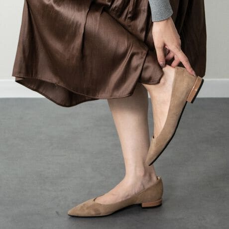 [^:F51540]q[̐FgANZgɂȂ|CebhgEpvX̓[q[ňĂĂꂸ炢߁AfC[ɗĂ邤ꂵ݌vɂȂĂ܂BȄ爤C^AuhFABIO RUSCONIit@rIXR[jj́AXAsIȏAꂽɂV[YRNVĂĂ܂BATTENTIONECɕیV[\Ăꍇ܂Bp̍ۂ͔ĂgpB܂Ai̍ۂɕیV[ꕔꍇ܂BEVRfނgpĂꍇAL̂ɂ\܂Asǂł͂܂BCɂȂꍇ͕ʂ̗ǂꏊɒuĂƌy邩Ǝv܂̂łBEv̕\ʂ̓LYt₷ׁA舵ɂ͏\ɂӂBJȂǂŔGꂽꍇAFڂ肷ꍇ܂B܂v̕iێ̂߁AȂׂG炳Ȃ悤ӉBEYߒɐ鑽̃LYVꍇ܂B܂fނ̓A኱̐FCꂪꍇ܂Apɂ͖育܂BEAɑjꍇ܂iɉe͂܂BEBě̓ɂFČꍇ܂ B܂Aql̂gPCj^[X}[gtHʂȂǂ̊ɂFۂ̏iƈČꍇ܂BETCYZ(\L)͂܂ŖڈƂȂ܂B̌`ɂKTCY̌l܂Bd:211g