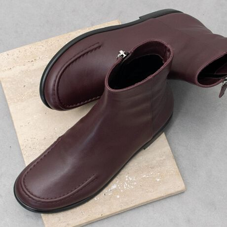 [^:F53022]{̌`ɋ߂Iu[NgE̗pTChV[V[gu[ćA܂݃J̃fUCIȈꑫBȄ爤C^AuhFABIO RUSCONIit@rIXR[jj́AXAsIȏAꂽɂV[YRNVĂĂ܂BATTENTIONECɕیV[\Ăꍇ܂Bp̍ۂ͔ĂgpB܂Ai̍ۂɕیV[ꕔꍇ܂BEVRfނgpĂꍇAL̂ɂ\܂Asǂł͂܂BCɂȂꍇ͕ʂ̗ǂꏊɒuĂƌy邩Ǝv܂̂łBEv̕\ʂ̓LYt₷ׁA舵ɂ͏\ɂӂBJȂǂŔGꂽꍇAFڂ肷ꍇ܂B܂v̕iێ̂߁AȂׂG炳Ȃ悤ӉBEYߒɐ鑽̃LYVꍇ܂B܂fނ̓A኱̐FCꂪꍇ܂Apɂ͖育܂BEAɑjꍇ܂iɉe͂܂BEBě̓ɂFČꍇ܂ B܂Aql̂gPCj^[X}[gtHʂȂǂ̊ɂFۂ̏iƈČꍇ܂BETCYZ(\L)͂܂ŖڈƂȂ܂B̌`ɂKTCY̌l܂B:16cm:22cmd:324g