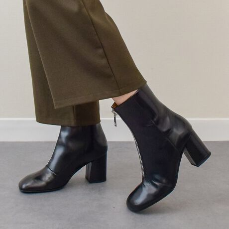 [^:F53027]{̌`ɋ߂Iu[NgE̗pZ^[WbvV[gu[ćAq[̍悭JWAɂȂ߂AlۂۂłBȄ爤C^AuhFABIO RUSCONIit@rIXR[jj́AXAsIȏAꂽɂV[YRNVĂĂ܂BATTENTIONECɕیV[\Ăꍇ܂Bp̍ۂ͔ĂgpB܂Ai̍ۂɕیV[ꕔꍇ܂BEVRfނgpĂꍇAL̂ɂ\܂Asǂł͂܂BCɂȂꍇ͕ʂ̗ǂꏊɒuĂƌy邩Ǝv܂̂łBEv̕\ʂ̓LYt₷ׁA舵ɂ͏\ɂӂBJȂǂŔGꂽꍇAFڂ肷ꍇ܂B܂v̕iێ̂߁AȂׂG炳Ȃ悤ӉBEYߒɐ鑽̃LYVꍇ܂B܂fނ̓A኱̐FCꂪꍇ܂Apɂ͖育܂BEAɑjꍇ܂iɉe͂܂BEBě̓ɂFČꍇ܂ B܂Aql̂gPCj^[X}[gtHʂȂǂ̊ɂFۂ̏iƈČꍇ܂BETCYZ(\L)͂܂ŖڈƂȂ܂B̌`ɂKTCY̌l܂B:16cm:23cmd:358g