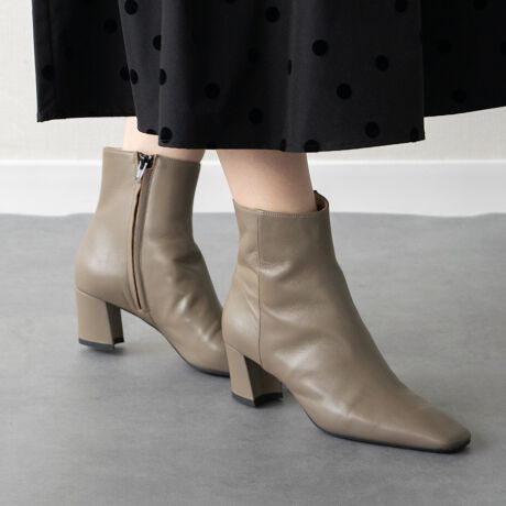 [^:F53037]{݂̂Ȃ炸AȄ爤C^AuhFABIO RUSCONIit@rIXR[jj́AɃt@bVӎfUC𖈃V[YMĂ܂B悢ň芴̂q[̗pXNGAgEv[V[gu[ćAVvȃfUCŕLX^COƃ}b`ꑫłBATTENTIONECɕیV[\Ăꍇ܂Bp̍ۂ͔ĂgpB܂Ai̍ۂɕیV[ꕔꍇ܂BEVRfނgpĂꍇAL̂ɂ\܂Asǂł͂܂BCɂȂꍇ͕ʂ̗ǂꏊɒuĂƌy邩Ǝv܂̂łBEv̕\ʂ̓LYt₷ׁA舵ɂ͏\ɂӂBJȂǂŔGꂽꍇAFڂ肷ꍇ܂B܂v̕iێ̂߁AȂׂG炳Ȃ悤ӉBEYߒɐ鑽̃LYVꍇ܂B܂fނ̓A኱̐FCꂪꍇ܂Apɂ͖育܂BEAɑjꍇ܂iɉe͂܂BEBě̓ɂFČꍇ܂ B܂Aql̂gPCj^[X}[gtHʂȂǂ̊ɂFۂ̏iƈČꍇ܂BETCYZ(\L)͂܂ŖڈƂȂ܂B̌`ɂKTCY̌l܂B:14cm:22cmd:287g