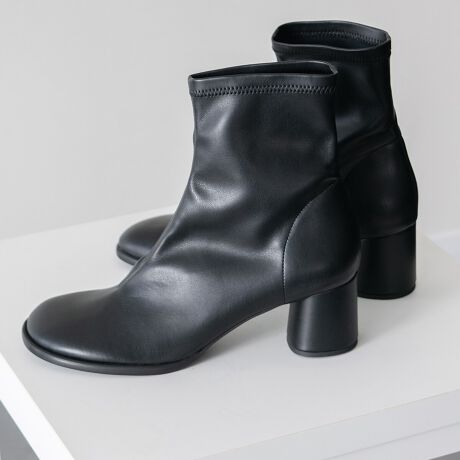 [^:F53039]XbLƂ~j}ȃfUClۂۂ̃Xgb`V[gu[cut@rIXR[jvoꂵ܂BȄ爤C^AuhFABIO RUSCONÍAXAsIȏAꂽɂV[YRNVāBx[VbNŖÔȂfUCȂ̂ŁAg܂BATTENTIONECɕیV[\Ăꍇ܂Bp̍ۂ͔ĂgpB܂Ai̍ۂɕیV[ꕔꍇ܂BEVRfނgpĂꍇAL̂ɂ\܂Asǂł͂܂BCɂȂꍇ͕ʂ̗ǂꏊɒuĂƌy邩Ǝv܂̂łBEv̕\ʂ̓LYt₷ׁA舵ɂ͏\ɂӂBJȂǂŔGꂽꍇAFڂ肷ꍇ܂B܂v̕iێ̂߁AȂׂG炳Ȃ悤ӉBEYߒɐ鑽̃LYVꍇ܂B܂fނ̓A኱̐FCꂪꍇ܂Apɂ͖育܂BEAɑjꍇ܂iɉe͂܂BEBě̓ɂFČꍇ܂ B܂Aql̂gPCj^[X}[gtHʂȂǂ̊ɂFۂ̏iƈČꍇ܂BETCYZ(\L)͂܂ŖڈƂȂ܂B̌`ɂKTCY̌l܂B:15.5cm:22cmd:285g