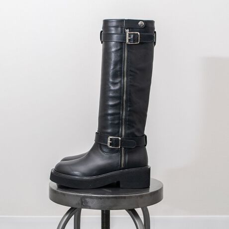 [^:F53225]yʂŃNbVɗDꂽEVA\[̗pGWjA^CṽOu[c̓}jbVȃfUCŃ[hJWAȃX^COƑ̂ꑫBȄ爤C^AuhFABIO RUSCONIit@rIXR[jj́AXAsIȏAꂽɂV[YRNVĂĂ܂BATTENTIONECɕیV[\Ăꍇ܂Bp̍ۂ͔ĂgpB܂Ai̍ۂɕیV[ꕔꍇ܂BEVRfނgpĂꍇAL̂ɂ\܂Asǂł͂܂BCɂȂꍇ͕ʂ̗ǂꏊɒuĂƌy邩Ǝv܂̂łBEv̕\ʂ̓LYt₷ׁA舵ɂ͏\ɂӂBJȂǂŔGꂽꍇAFڂ肷ꍇ܂B܂v̕iێ̂߁AȂׂG炳Ȃ悤ӉBEYߒɐ鑽̃LYVꍇ܂B܂fނ̓A኱̐FCꂪꍇ܂Apɂ͖育܂BEAɑjꍇ܂iɉe͂܂BEBě̓ɂFČꍇ܂ B܂Aql̂gPCj^[X}[gtHʂȂǂ̊ɂFۂ̏iƈČꍇ܂BETCYZ(\L)͂܂ŖڈƂȂ܂B̌`ɂKTCY̌l܂B:37cm:35-29cmd:674g