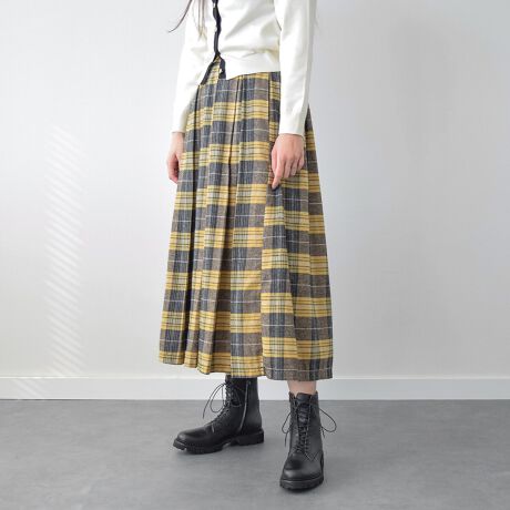 [^:F3009F]{݂̂Ȃ炸AȄ爤C^AuhFABIO RUSCONIit@rIXR[jj́AɃt@bVӎfUC𖈃V[YMĂ܂Byɂ^N\[̗pAƂĂ₷݌vɂȂĂ܂Bx[VbNȃfUCŃfC[ɎgĂ܂BCɕیV[\Ăꍇ܂Bp̍ۂ͔ĂgpB܂Ai̍ۂɕیV[ꕔꍇ܂B\߂BYߒɐLYꍇ܂B܂fނ̓A኱̐FACꂪꍇ܂A͑fނ̓ƂȂ܂B\߂BAɑjꍇ܂BTCYZ(\L)͂܂ŖڈƂȂ܂Bt@Xi[:15.5cm:20cmd:311g