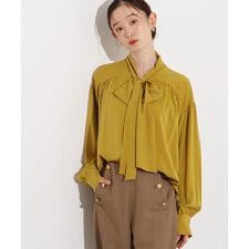 エヌ ナチュラルビューティーベーシック(N.Natural Beauty Basic*)のヴィンテージサテンボウブラウス