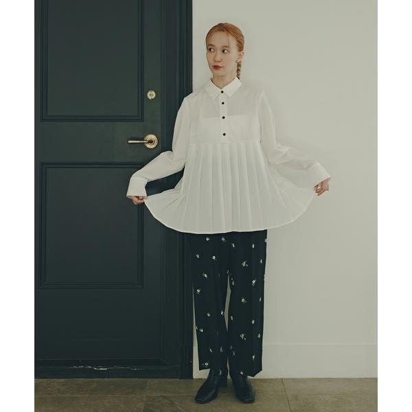 CELFORD 小花刺繍ペプラムブラウス　CRM 38 セルフォード CELFORD 小花刺繍ペプラムブラウス （BLK