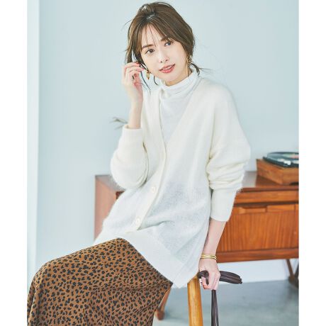 ファインモヘヤ Vネック カーディガン | 23区(23KU) | マルイウェブ  