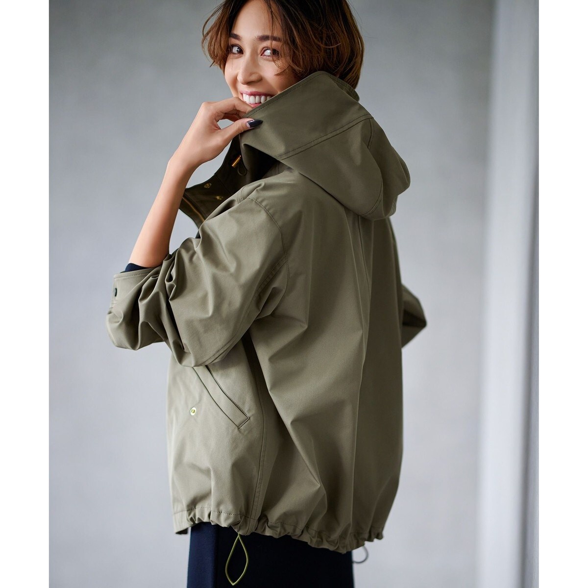 Luz マウンテンパーカ　Ｌサイズ カタログ掲載】ブライトツイル マウンテンパーカー | 23区(23KU